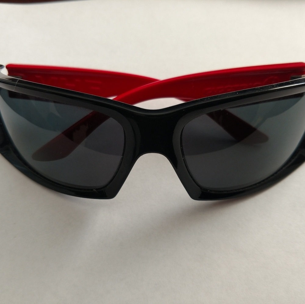 Electric VHF sunglasses